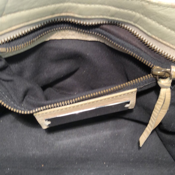 BALENCIAGA 115748 HANDBAG - Picture 9 of 14